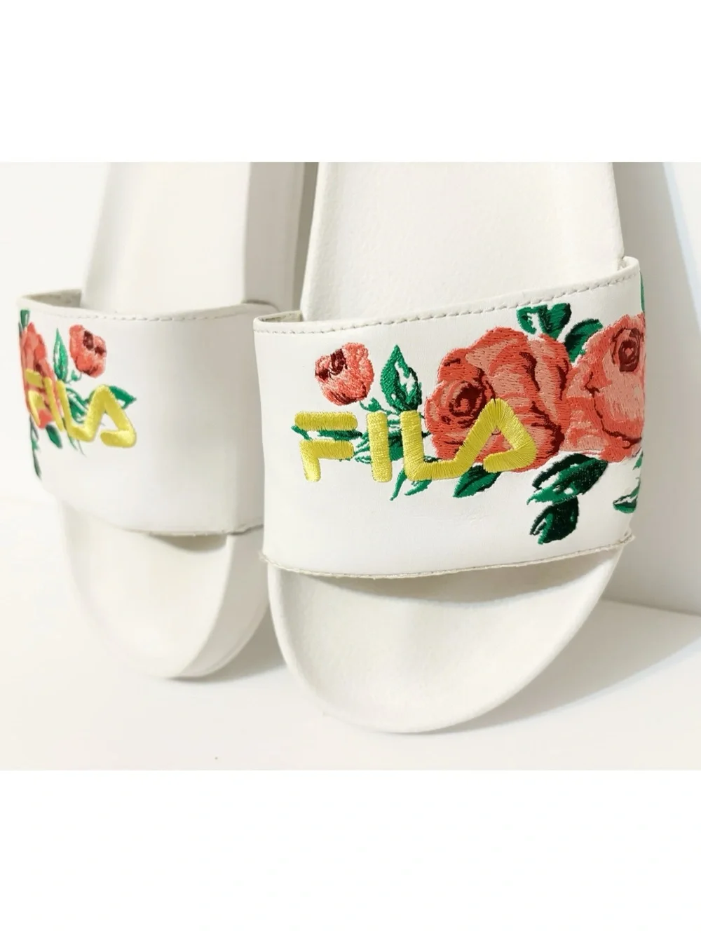 Women's FILA Drifter Embroidered White Floral Slide Sandals Size 8